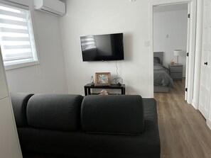 Smart TV, video games