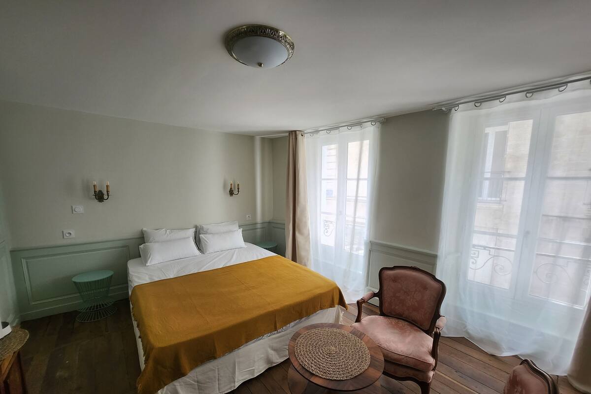 Studio Ville | Literie de qualité, lit avec matelas en mousse à mémoire