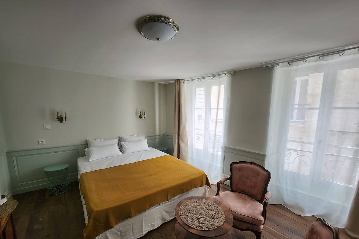 1 bedroom, premium bedding, memory-foam beds, free WiFi