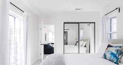 Toluca Suite by Universal Studios, Hollywood Bowl