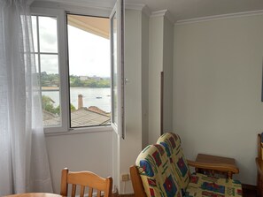 Interior - Ermita San Vicente de la Barquera (San Vicente de la Barquera)