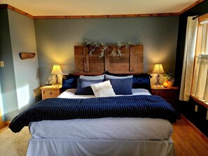 Egyptian cotton sheets, premium bedding, down comforters - The Pause Bed & Breakfast (Huntingdon)