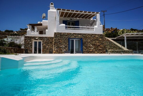 Front of property - Mykonian Exclusive 3Bd Villa with Pool (Mykonos)