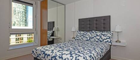 2 sovrum, strykjärn/strykbräda, wi-fi och sängkläder