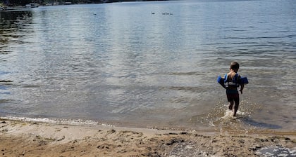 13-person home for families & groups!