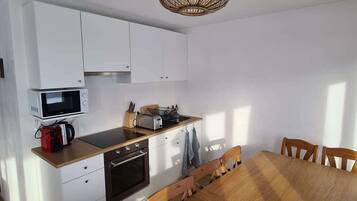 Talheres/pratos/utensílios de cozinha