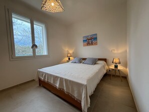 2 bedrooms, iron/ironing board, travel crib, free WiFi - Wonderfull charming house for one family with huge garden and private pool (Toscana)