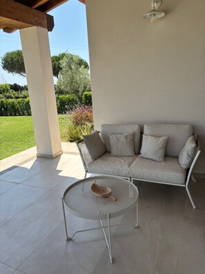 Terrace/patio - Wonderfull charming house for one family with huge garden and private pool (Toscana)