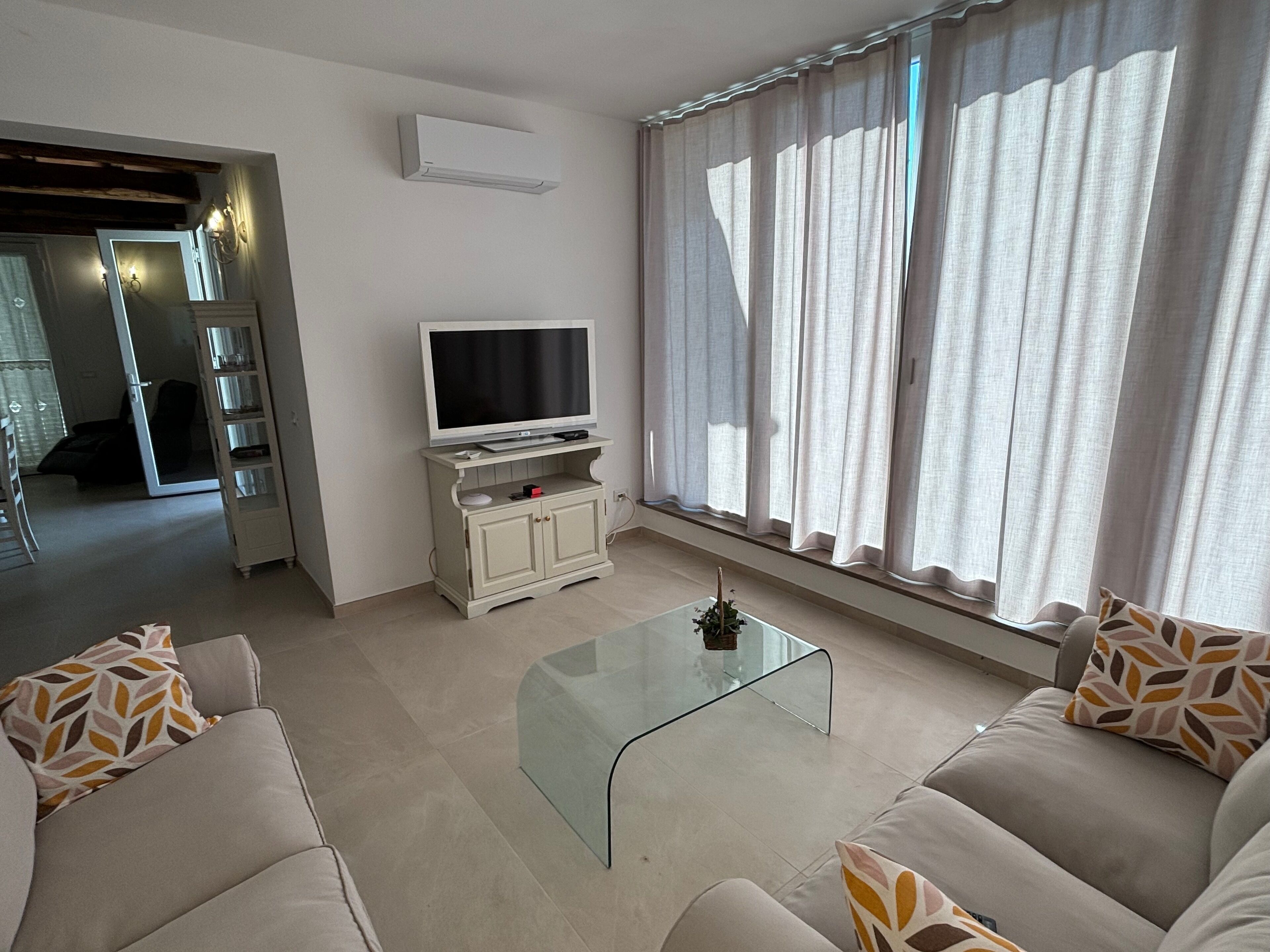 Fantastisches Einfamilienhaus Mit Privatpool/ Grossem Garten Und In Meernaehe - Cecina