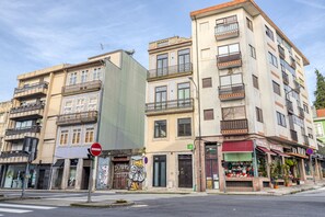 واجهة المنشأة