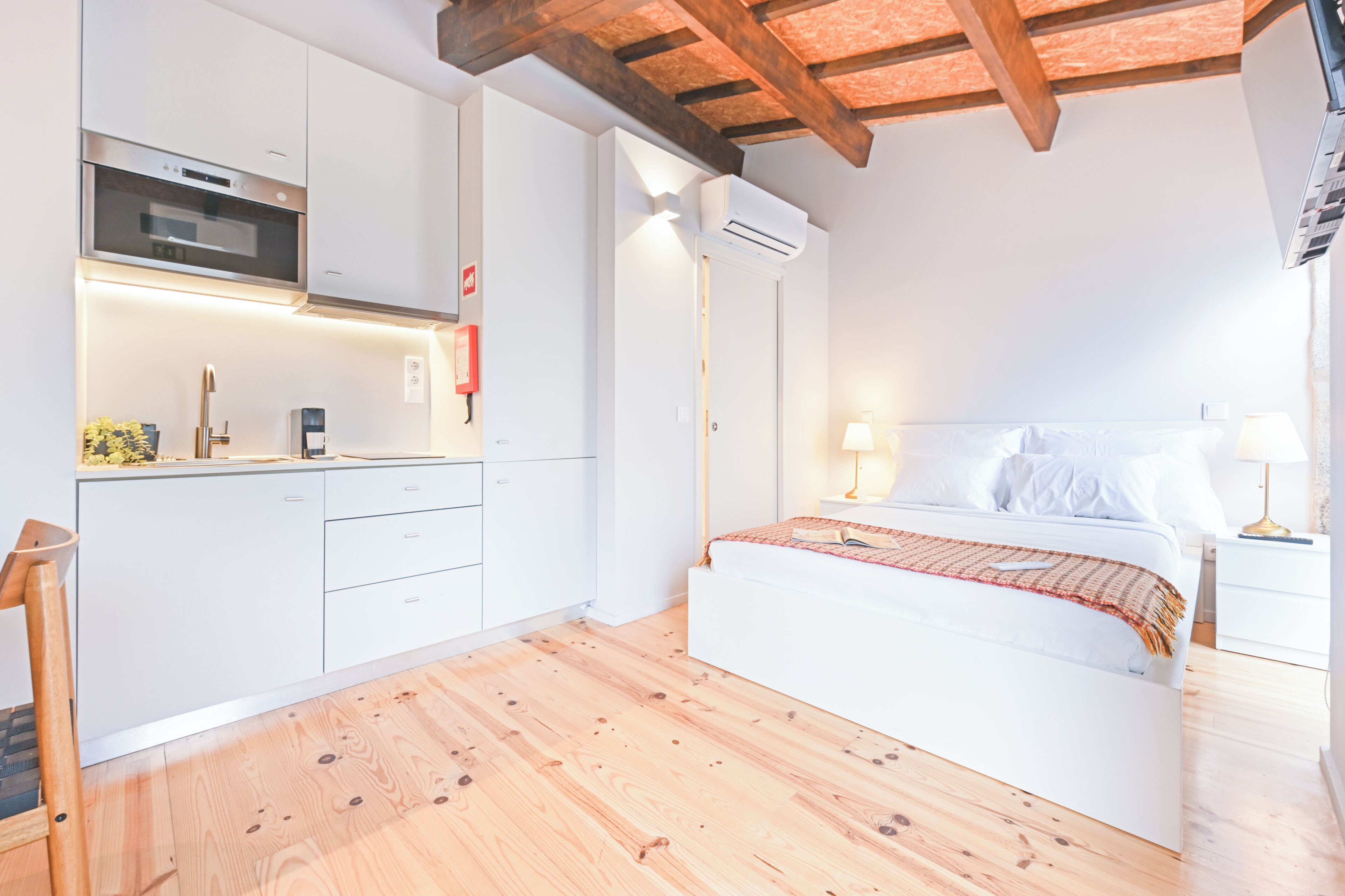 BF - Anexo | Safe på rommet, lydisolert, strykejern/-brett og wi-fi (inkludert)