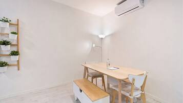 SC - 301 | Dining room