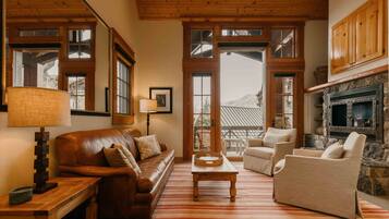 TV connectée, cheminée