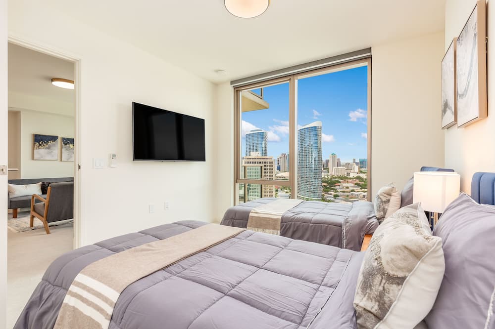 2 bedrooms, iron/ironing board, WiFi (free), bed sheets