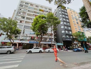 Exterior - Saigon local area Dist1 (Thành phố Hồ Chí Minh)