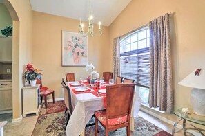 Dining - Orlando Area House near Disney w/ Pool Deck!
 (Davenport)