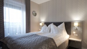 Rom – standard | 1 soverom, minibar, safe på rommet og skrivebord