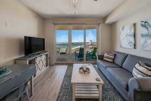 Smart TV - Calypso 3-1809 Gulf View King Master, Free Golf & Tix, Pier Park, Heated Pool (Panama City Beach)