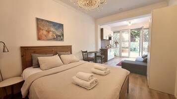 1 Schlafzimmer, Bügeleisen/Bügelbrett, kostenloses WLAN, Bettwäsche