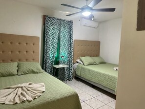 2 bedrooms, iron/ironing board, WiFi, bed sheets - Home at the beach!  (Jutiapa)