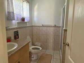 Hair dryer, towels, soap, shampoo - Home at the beach!  (Jutiapa)