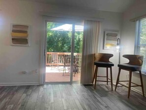 Interior - Entire House 5 BDRMS 3.5 BATHS Near DC Sleeps 14 (Herndon)