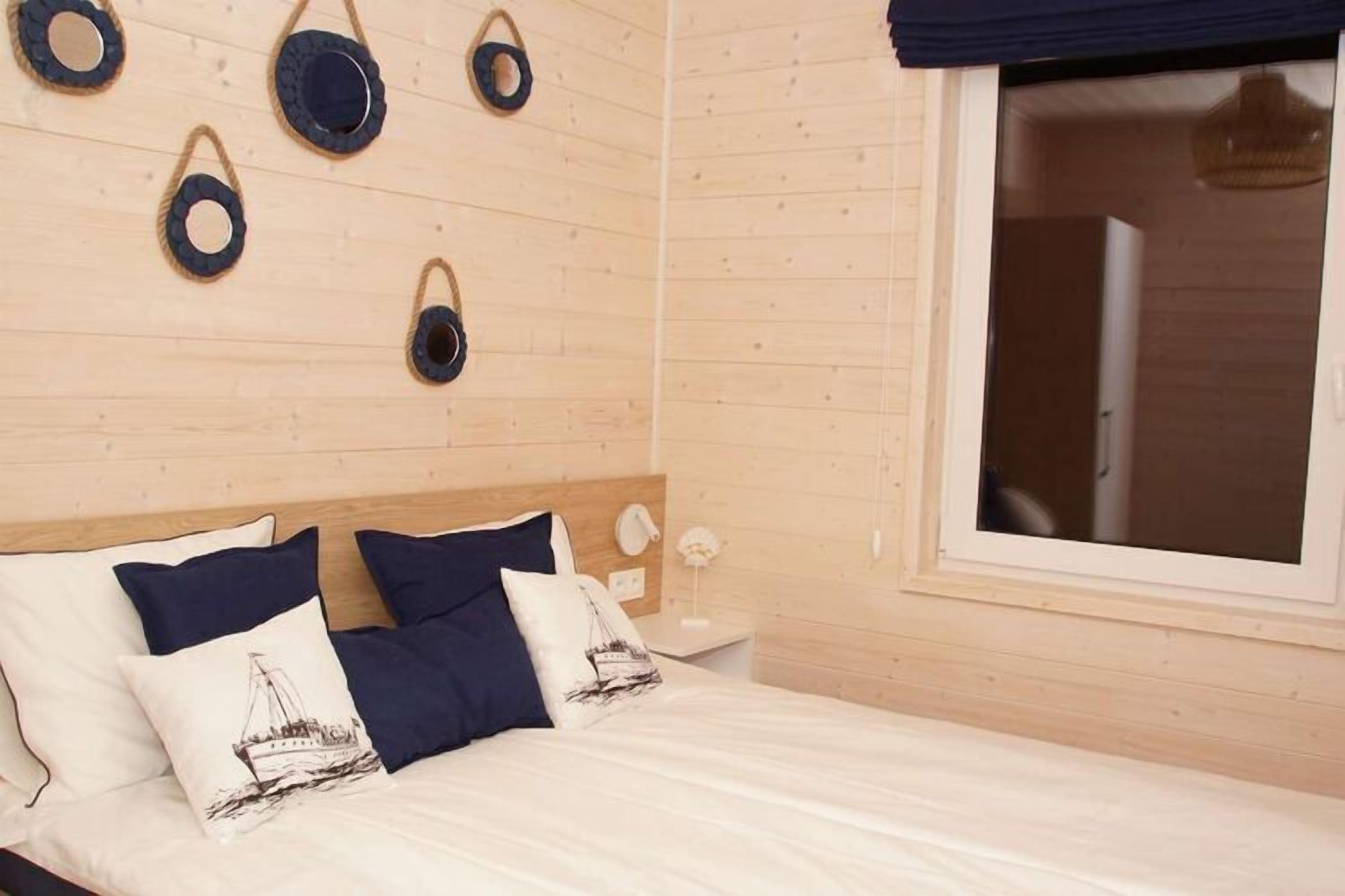2 chambres, lit parapluie, Wi-Fi gratuit, draps fournis