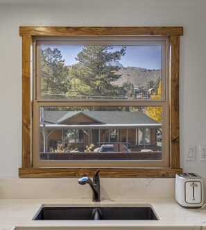 Interior - Hoppy Hollow, a charming bungalow located next to the brewery! (June Lake)