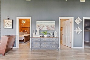 Interior - Waterfront Home with Boat Launch and Dock, Pool & basketball/pickleball court mini golf, playground (Highlands)