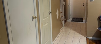 Spacious, comfortable, and Efficient NYC Stay.