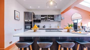 Fridge, dishwasher, electric kettle, toaster