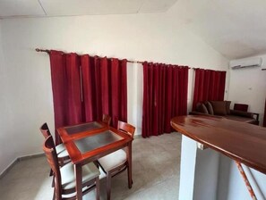 Dining - Villa Havana Suits Mondoukou (Assinie)