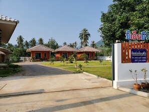 Exterior - BnB Resort at Sam Roi Yot (Sam Roi Yot)