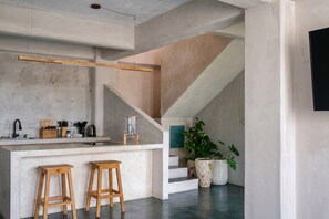 Appartement « Premier », 2 chambres, climatisation, vue océan | Cuisine privée