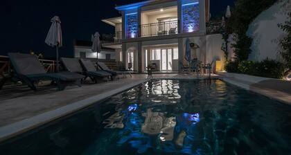 Villa Naisy - Zwei Schlafzimmer Villa, Schläft 4