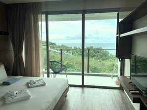 全景開放式客房, 1 張特大雙人床, 海景 | 床單