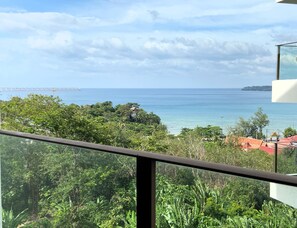 經典開放式客房, 1 張特大雙人床, 海景 | 陽台