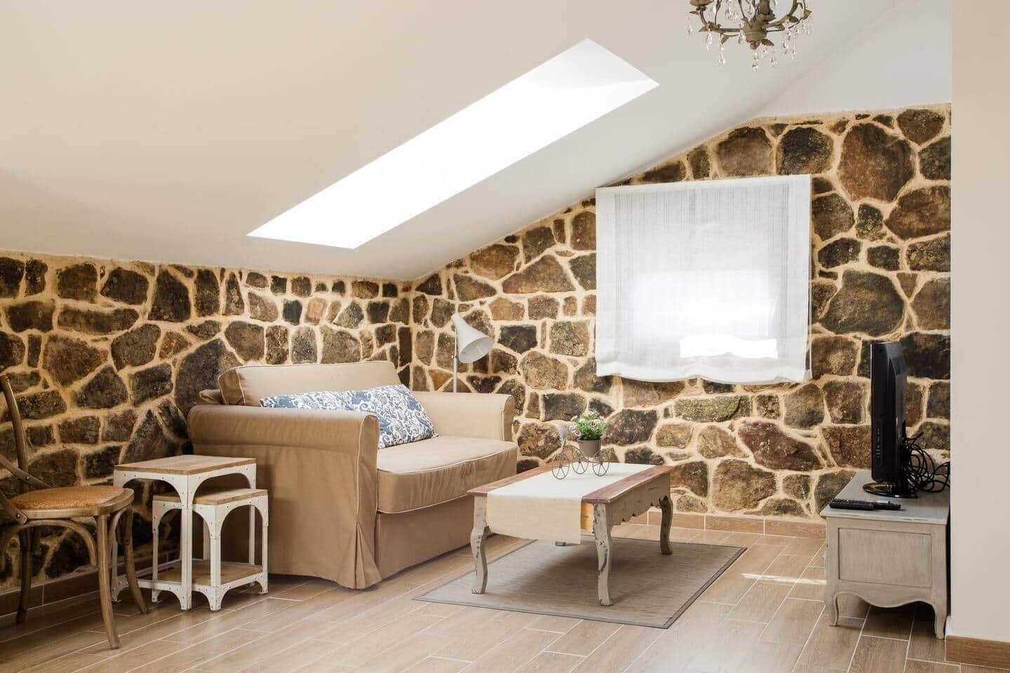 Televisie en een open haard