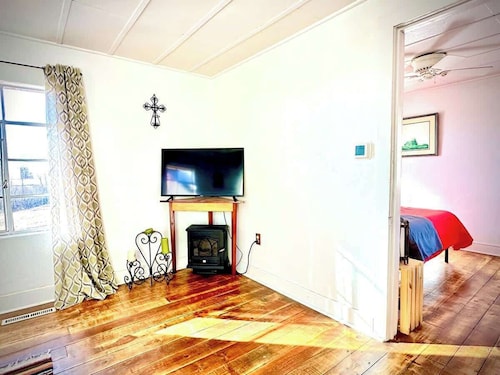 La Casita | Southwest Studio Near Downtown Raton