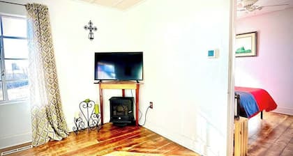 La Casita | Southwest Studio Near Downtown Raton