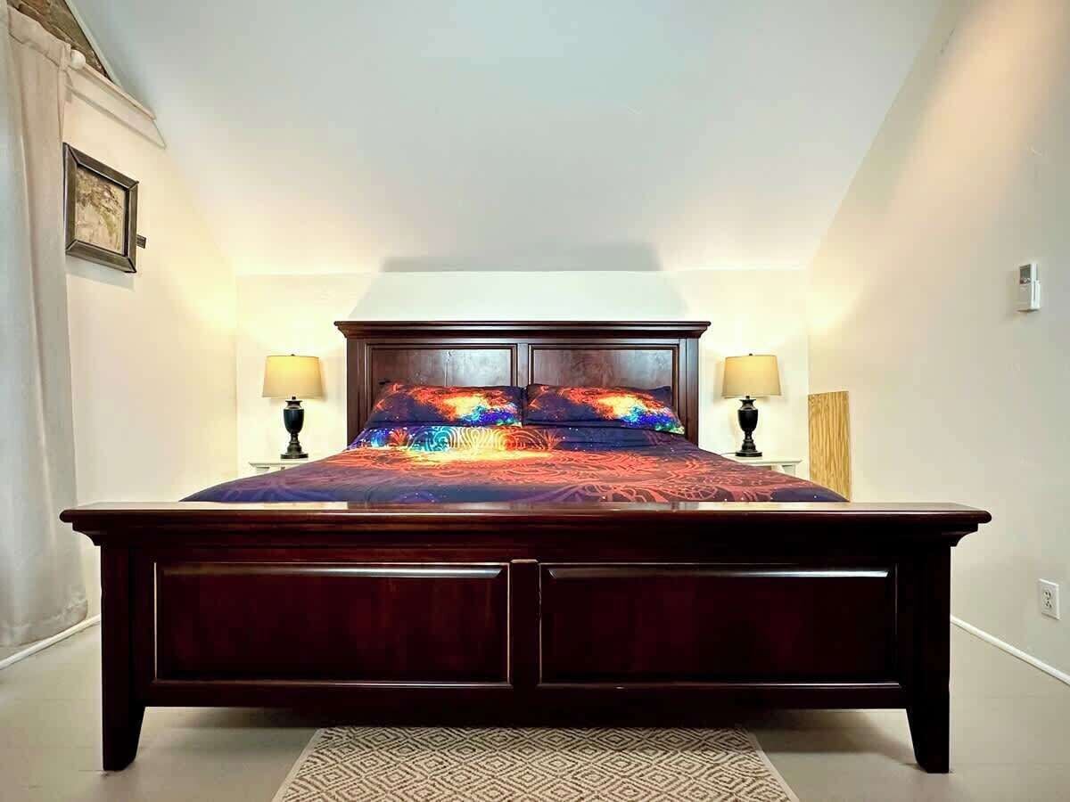 1 bedroom, iron/ironing board, WiFi, bed sheets
