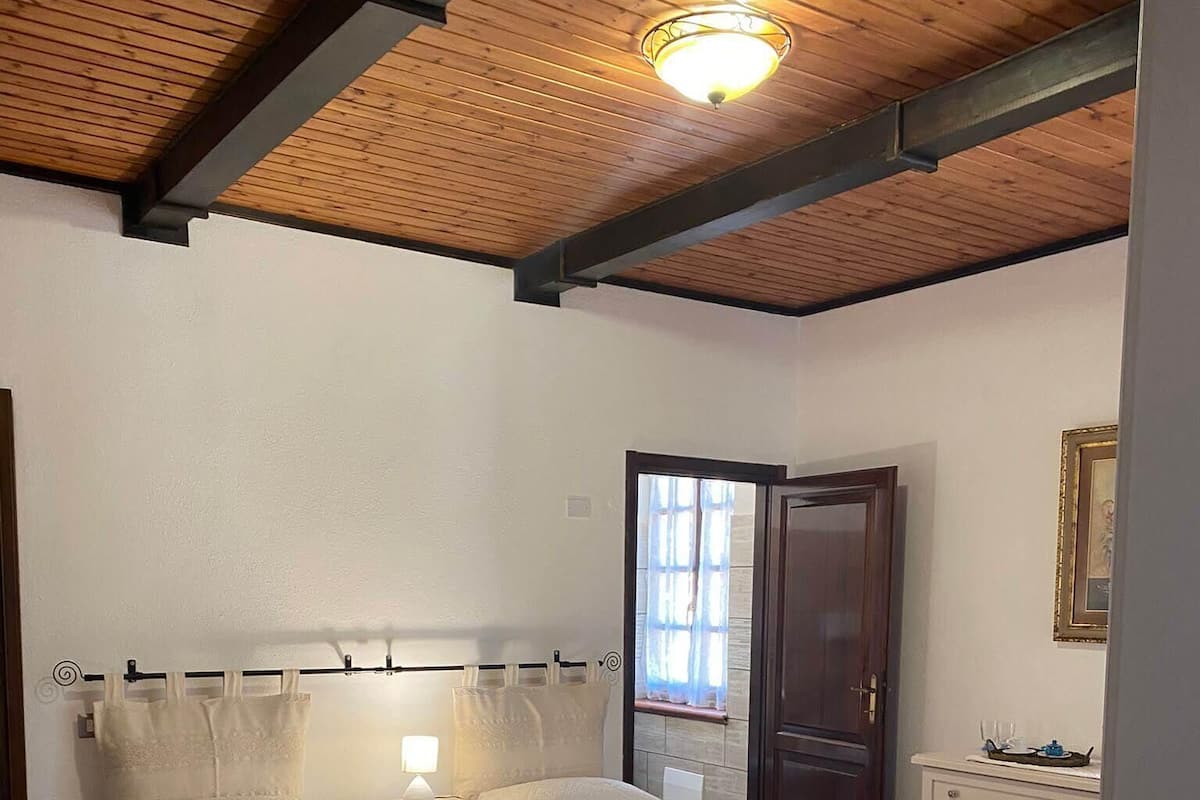 Superior kamer, 1 twee- of 2 eenpersoonsbedden (Sole) | Italiaanse Frette-lakens, luxe beddengoed, donzen dekbedden