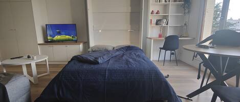 1 غرفة نوم وواي فاي مجانًا وملاءات أسرّة