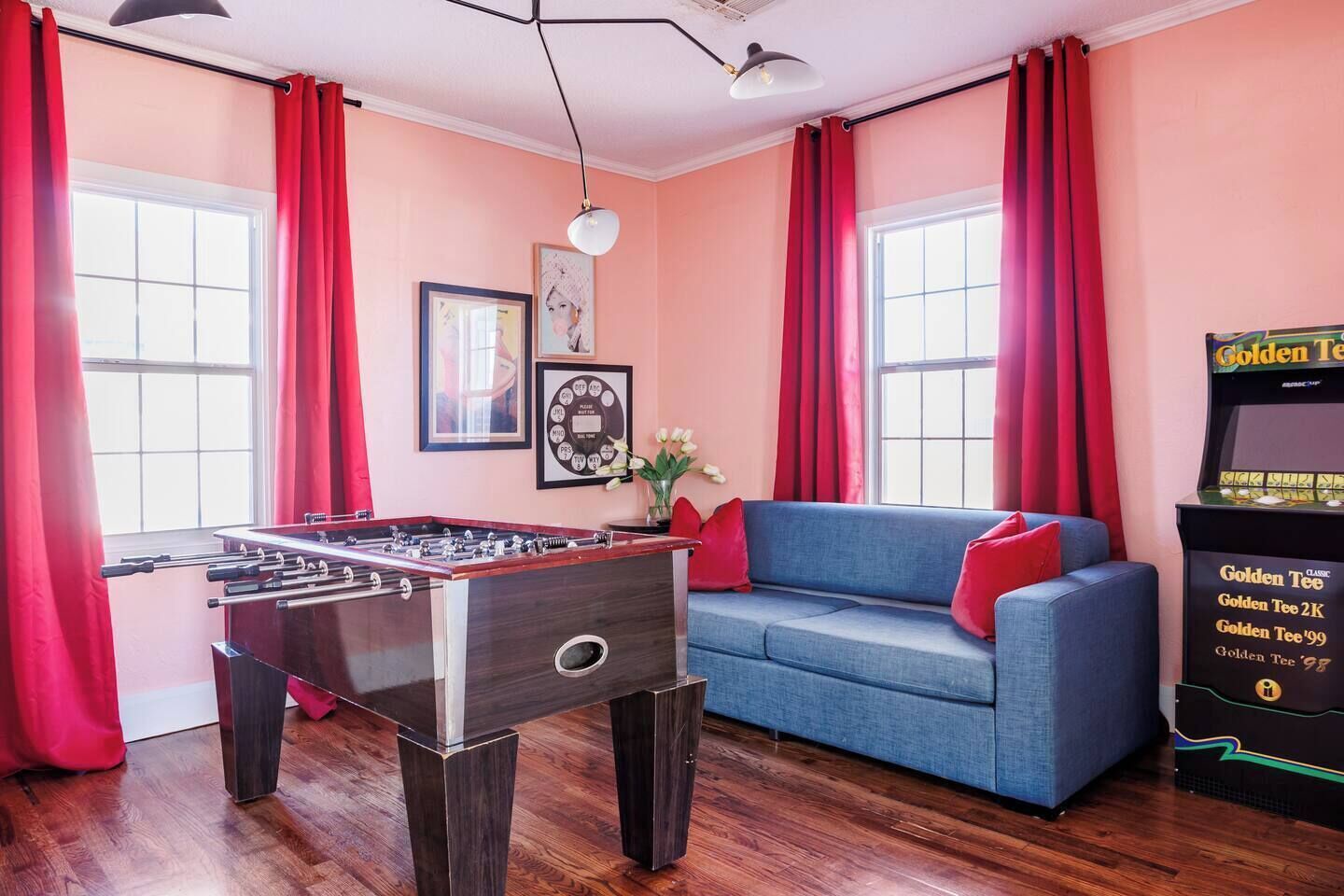 Blue Bungalow/ 66 Airstream Ou Med/downtown - Boathouse District - Oklahoma City