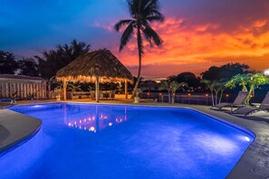 Outdoor pool, a heated pool