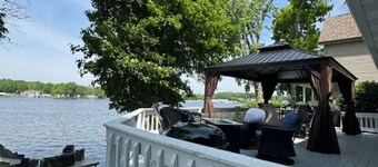 Charming Cottage on Lake Shafer-optional Pontoon! Screened gazebo and swim deck!