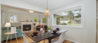 Yellow Abode MCA#801-perfect small family home. Dogs OK. 2 blocks to beach