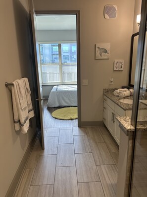 1 bedroom, WiFi, bed sheets - Cozy & unique home in the heart of Buckhead! (Atlanta)