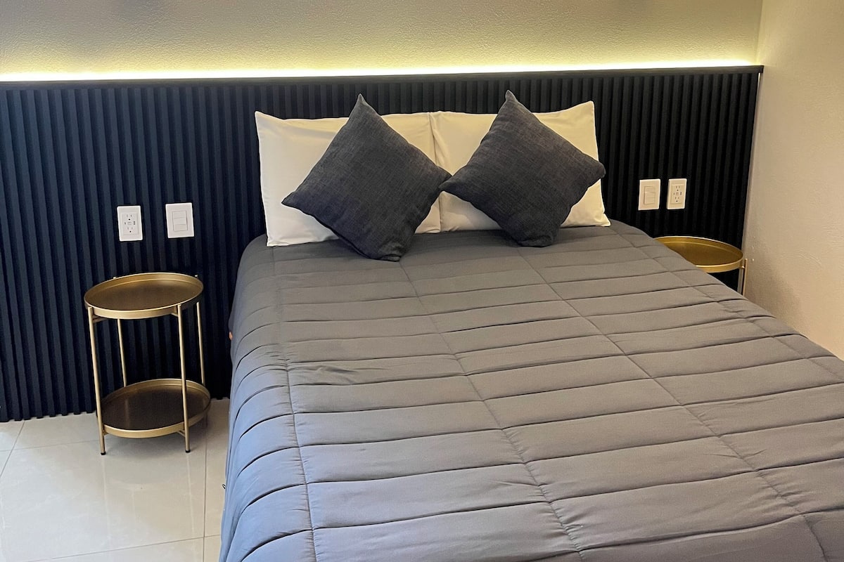 Deluxe-Zimmer | 1 Schlafzimmer, Schreibtisch, laptopgeeigneter Arbeitsplatz