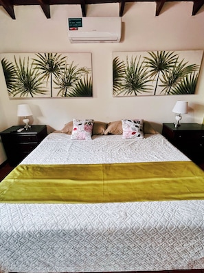 1 bedroom, free WiFi, bed sheets